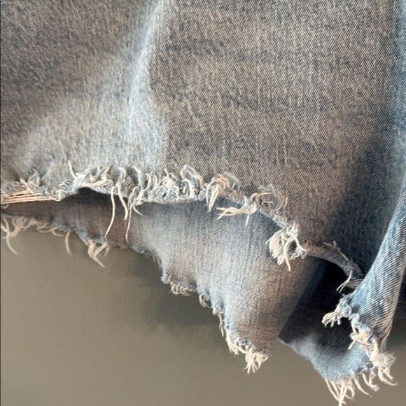 Abercrombie & Fitch 90s Relaxed Cuffed High Rise Shorts Womens waist 36 size 22 - Picture 5 of 12